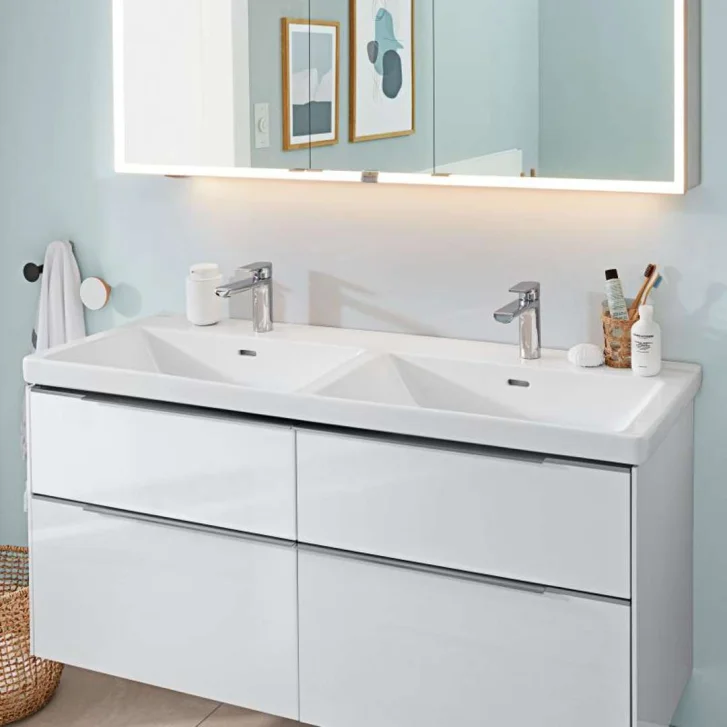 Villeroy & Boch Subway 3.0 - Dvojumývadlo nábytkové, 130x47 cm, s prepadom, otvory na batérie, CeramicPlus, alpská biela 4A71D5R1